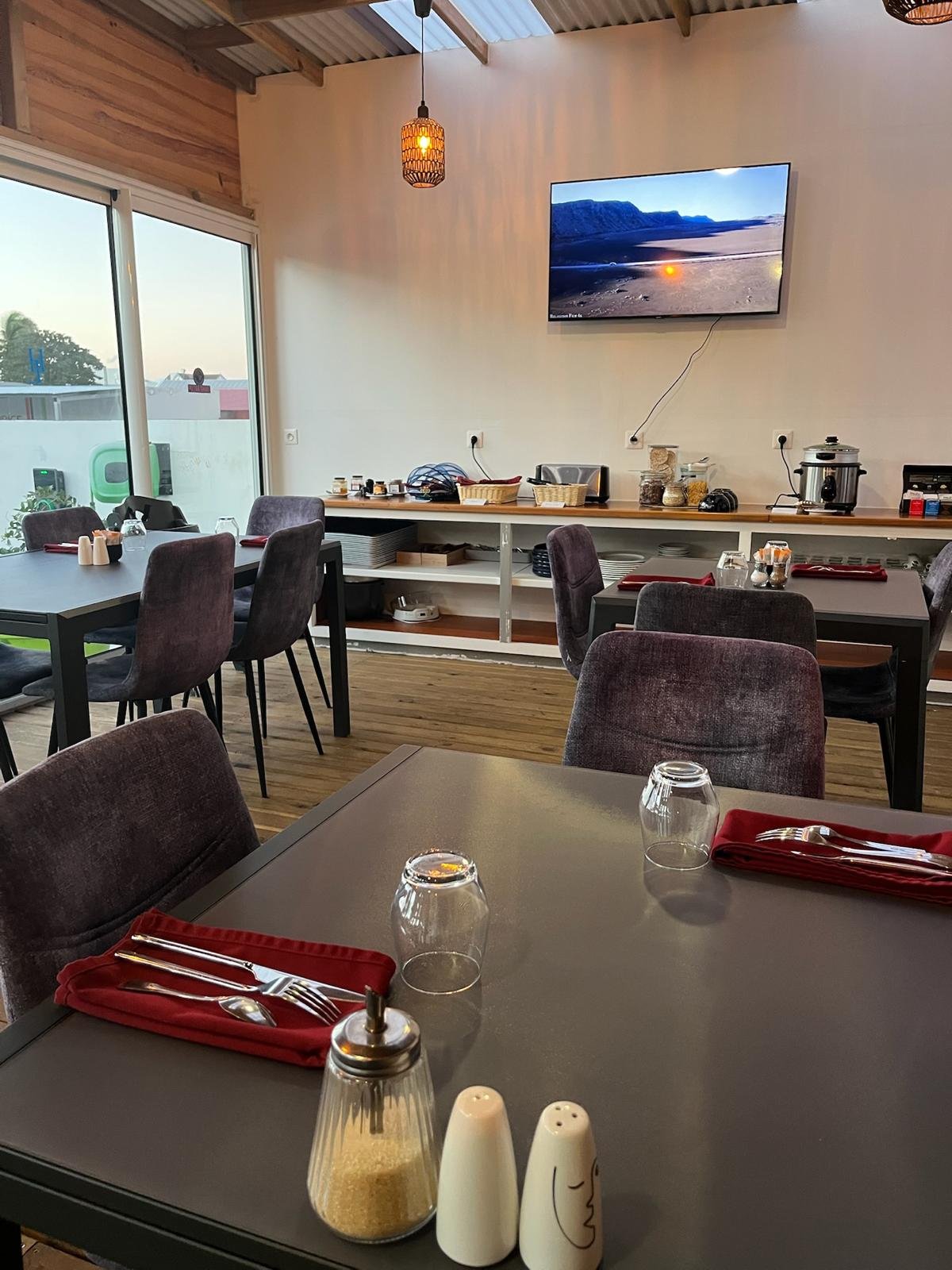 Petit Déjeuner Continental